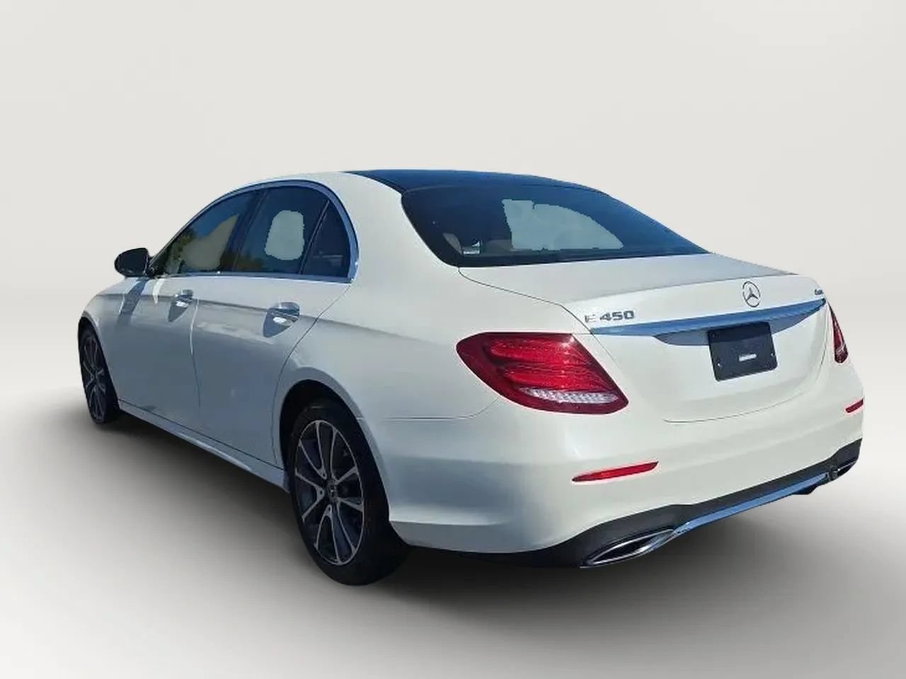 Used 2019 Mercedes-Benz E 450 4MATIC Sedan image 6