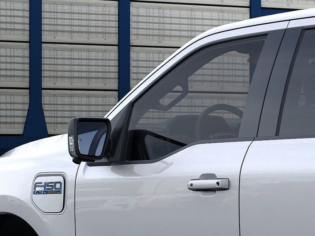 New 2025 Ford F150 Lightning Flash image 20