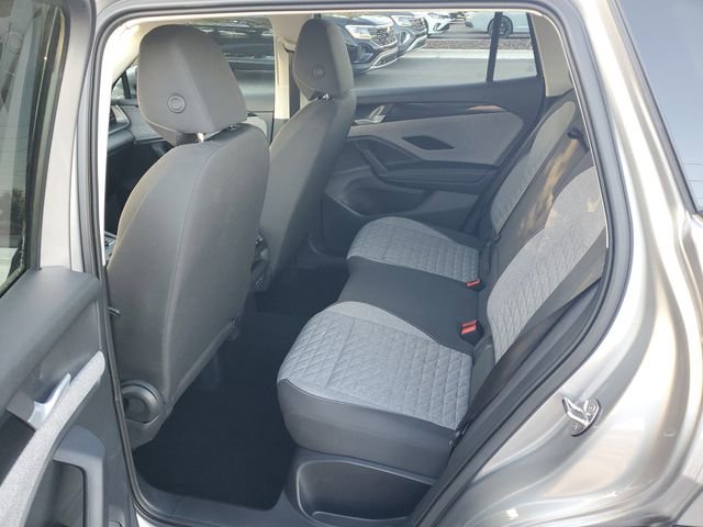 Certified 2025 Volkswagen Tiguan S image 9