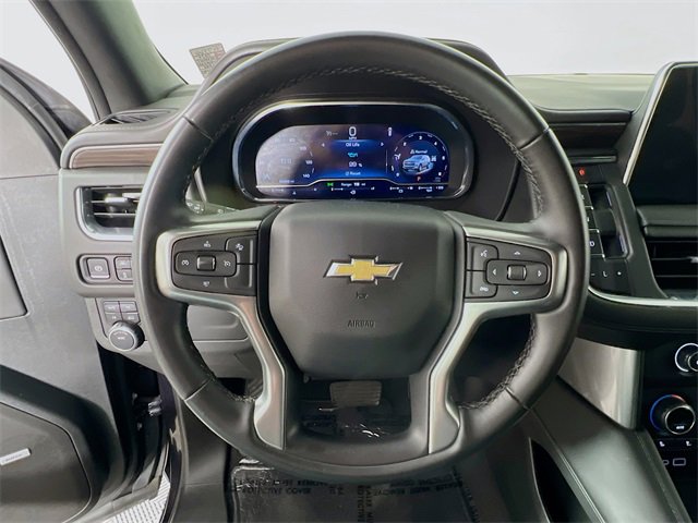 Used 2024 Chevrolet Suburban LT image 12