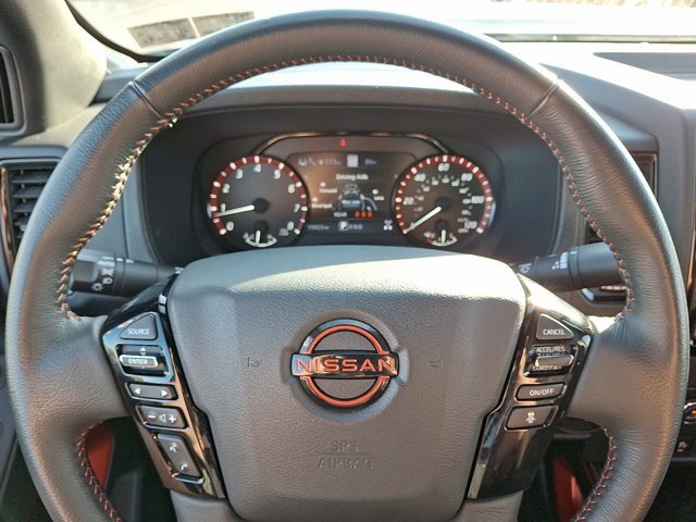 Used 2023 Nissan Frontier PRO-4X w/ Technology Package image 23