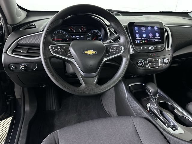 Used 2023 Chevrolet Malibu LT FWD image 21