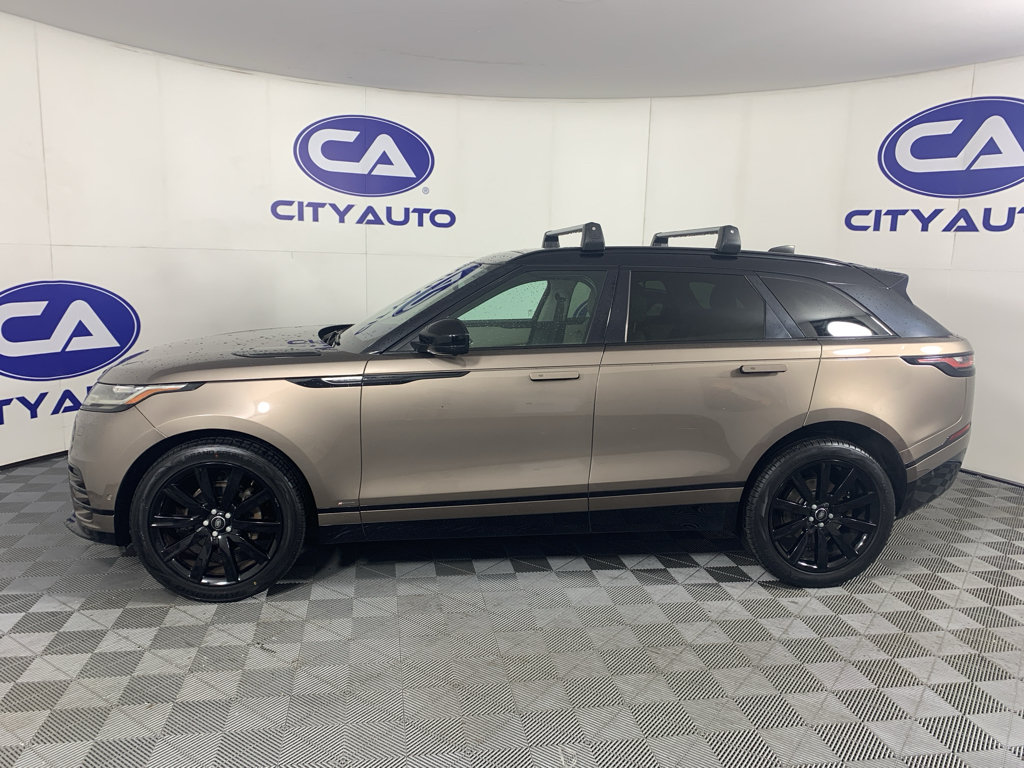 Used 2018 Land Rover Range Rover Velar R-Dynamic SE AWD/4WD image 6