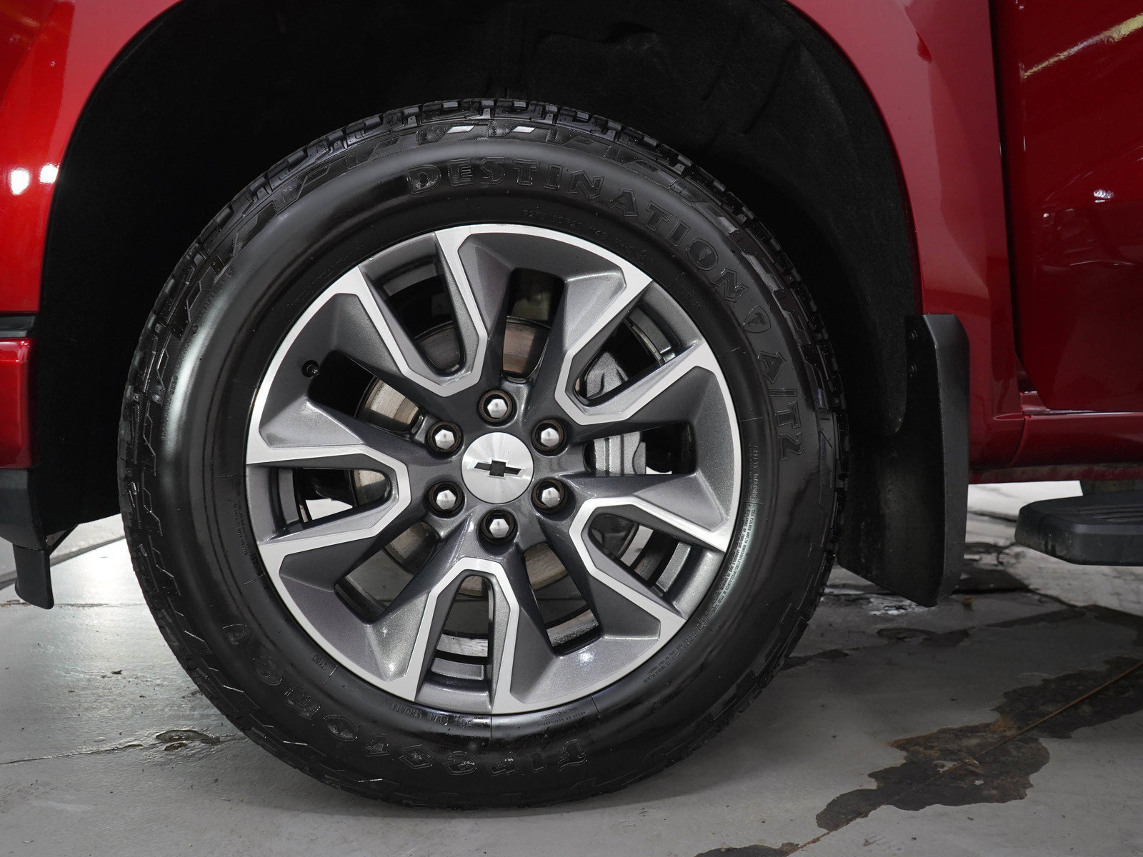 Used 2021 Chevrolet Silverado 1500 RST w/ Convenience Package II AWD/4WD image 31