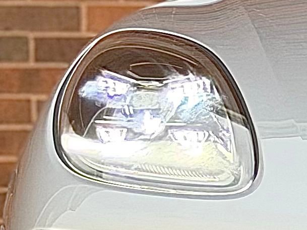New 2026 Porsche Macan S image 12