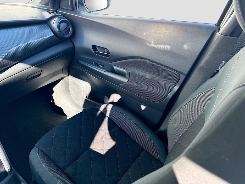 Used 2020 Nissan Kicks S image 21