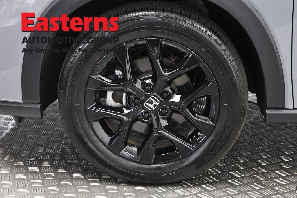 Used 2025 Honda HR-V Sport image 31