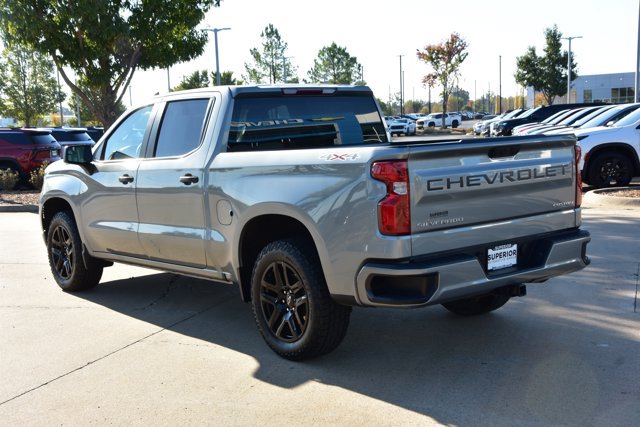 Used 2024 Chevrolet Silverado 1500 Custom w/ Turbomax Blackout Package AWD/4WD image 9