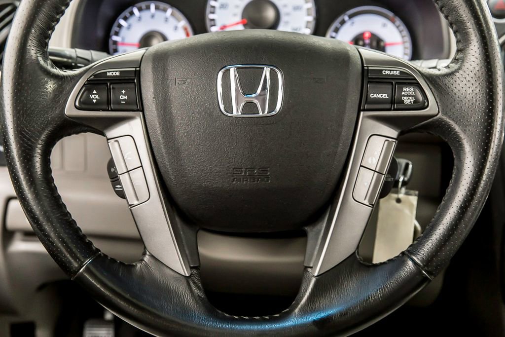 Used 2014 Honda Pilot Touring image 36