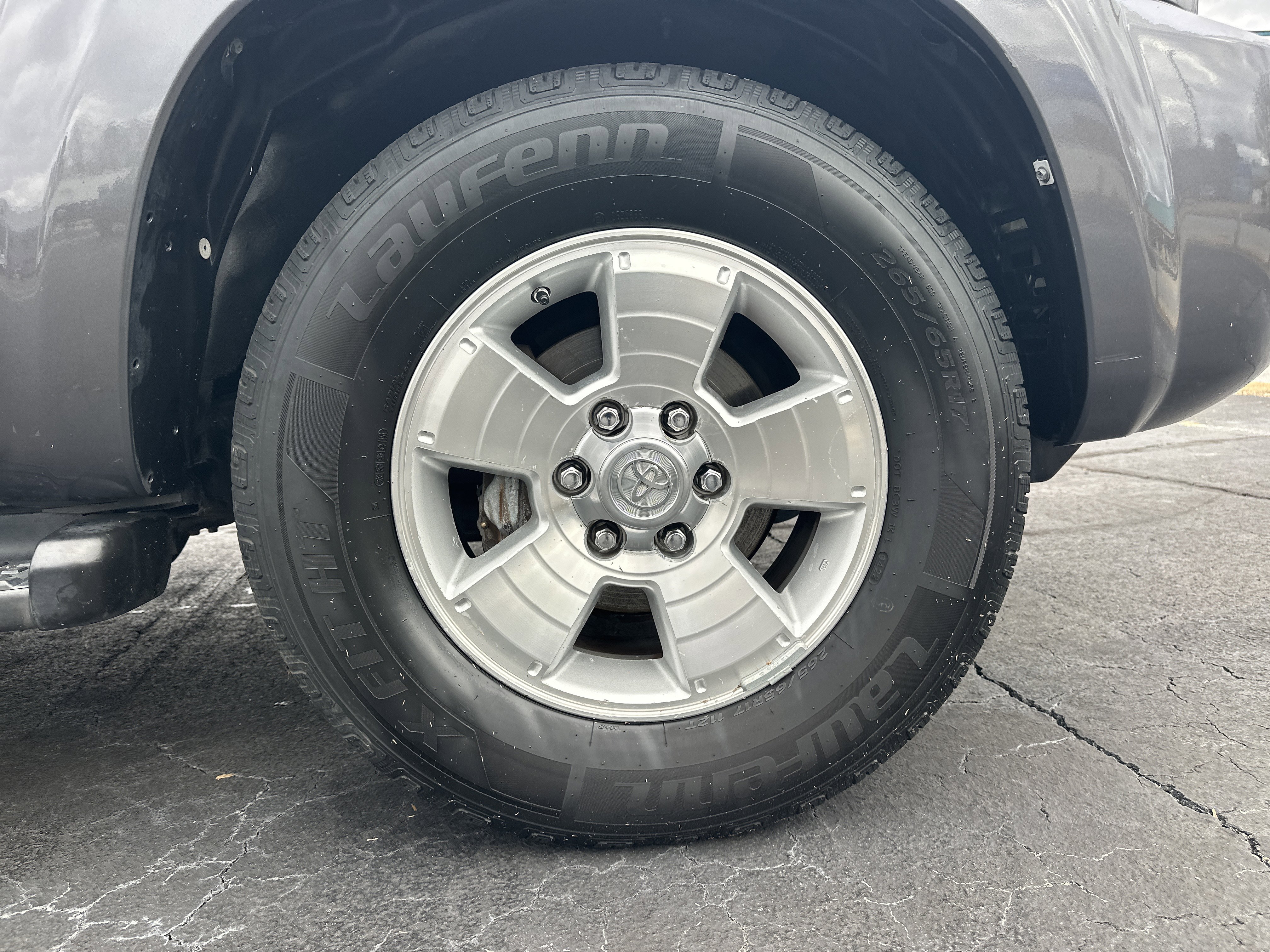 Used 2008 Toyota 4Runner SR5 image 13