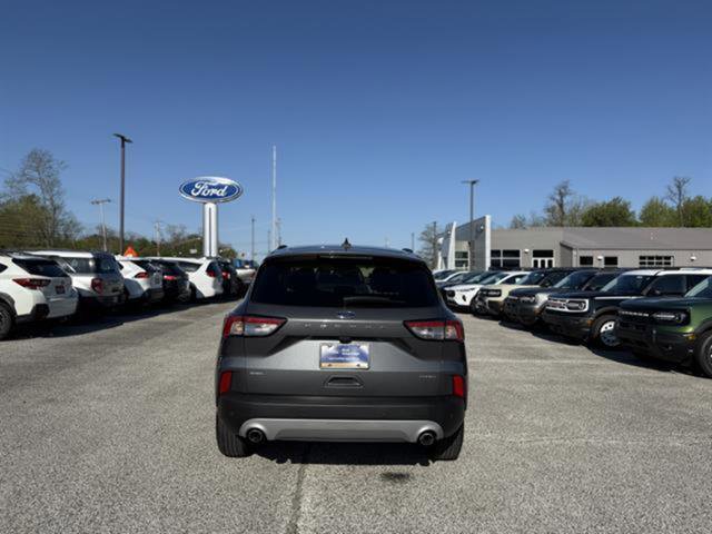 Certified 2022 Ford Escape SEL AWD/4WD image 4