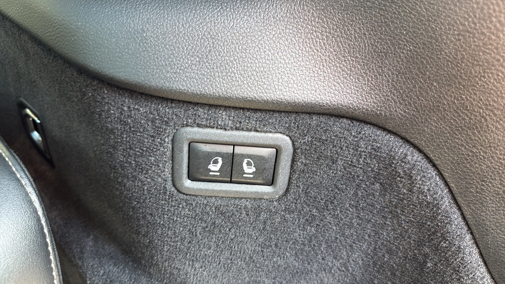 Used 2023 Jeep Grand Wagoneer L 4WD image 26