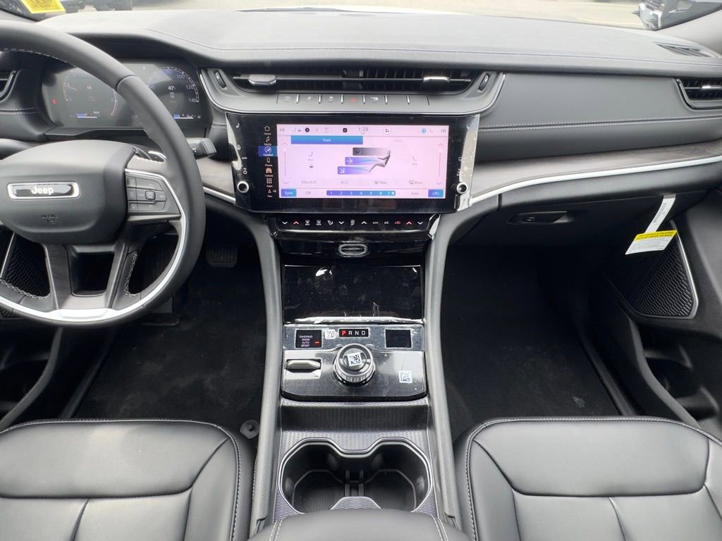 New 2026 Jeep Grand Cherokee L Limited w/ Limited Altitude Package image 12