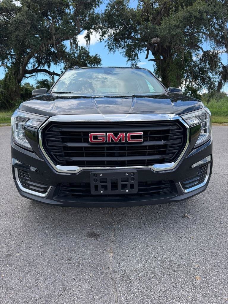Used 2022 GMC Terrain SLE w/ Driver Convenience Package AWD/4WD image 9