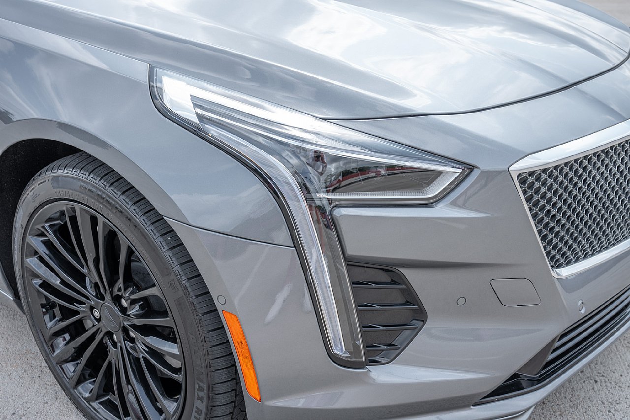 Used 2019 Cadillac CT6 V w/ Driver Assist Package AWD/4WD image 29