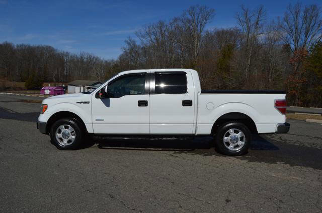 Used 2013 Ford F150 XLT w/ Mid Equipment Group image 5