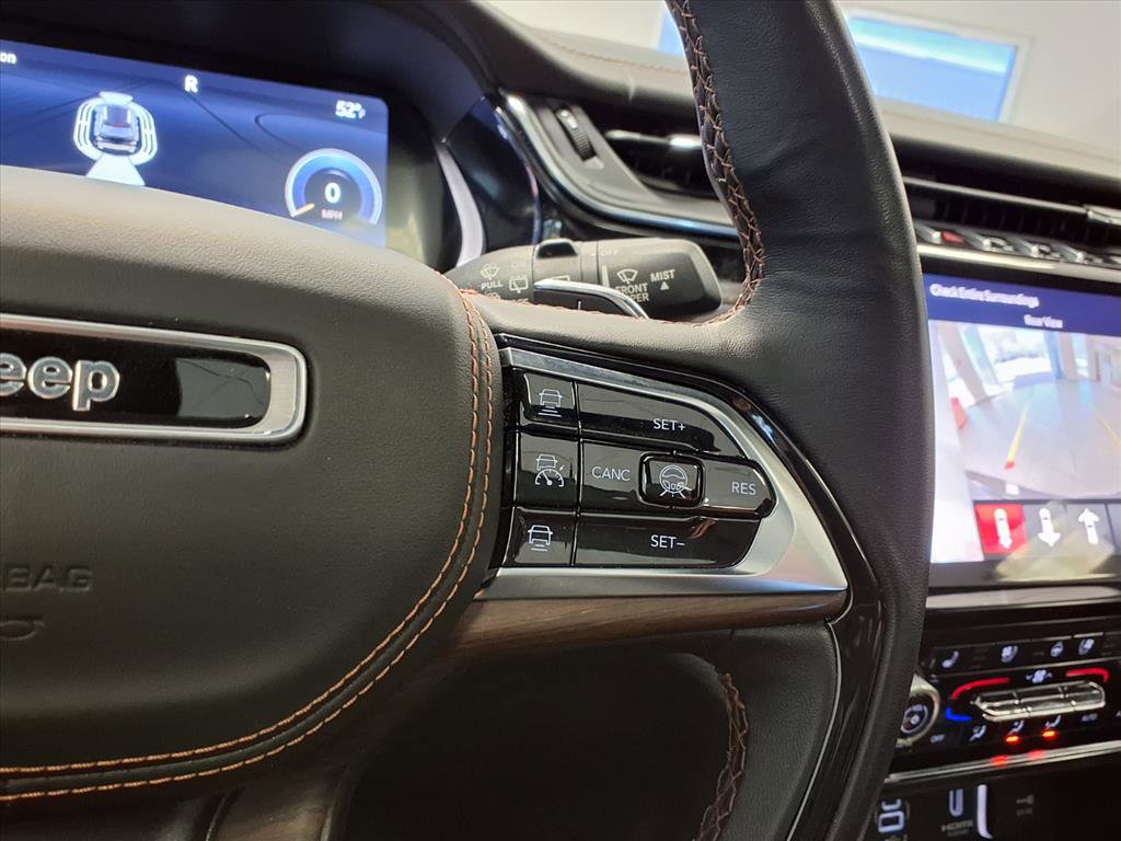 Used 2023 Jeep Grand Cherokee Summit w/ Adv Protech Group IV image 28