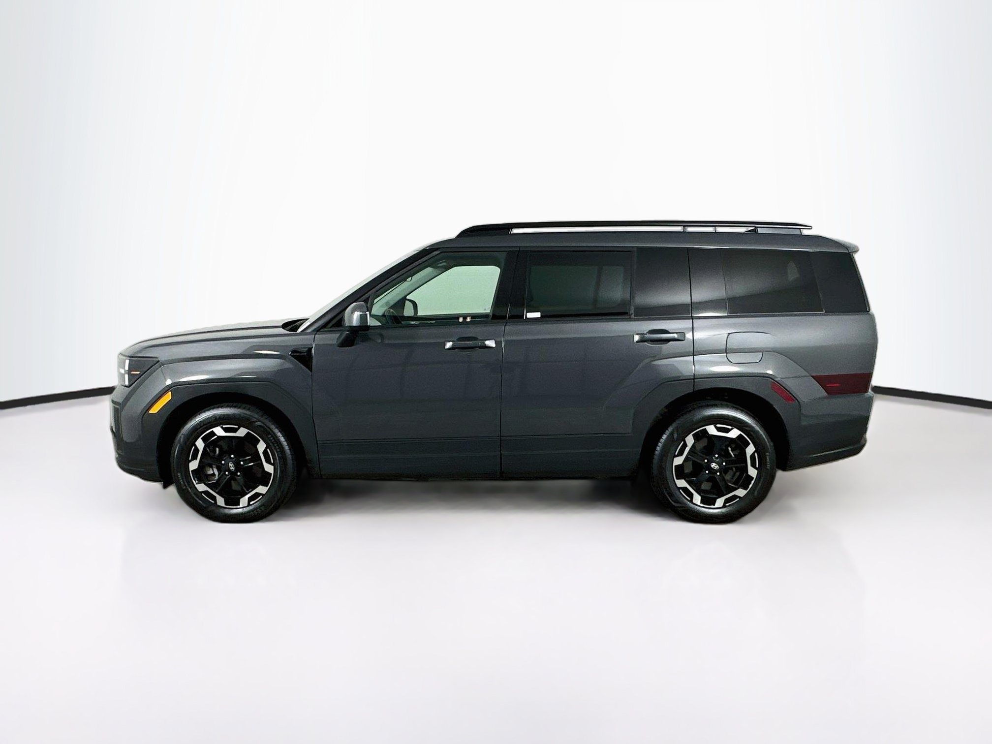 Used 2026 Hyundai Santa Fe SEL AWD/4WD image 4