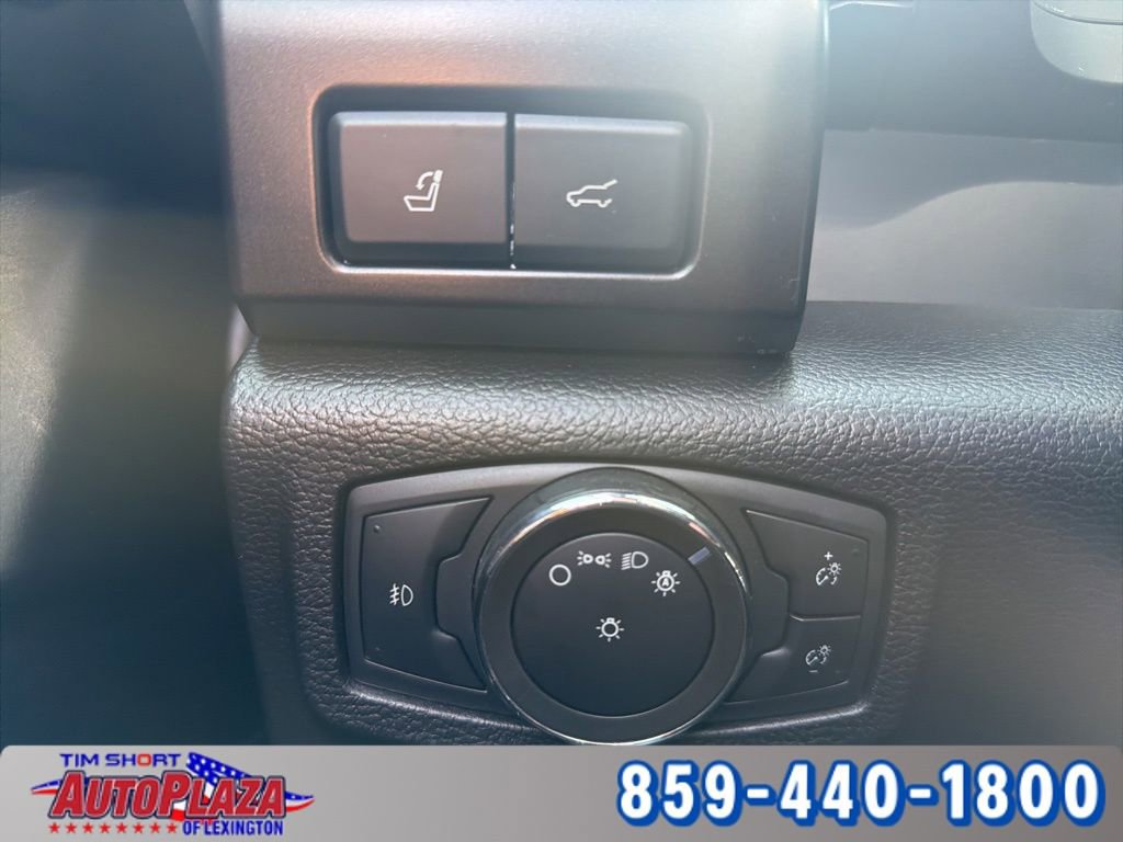 Used 2020 Ford Expedition Limited image 17