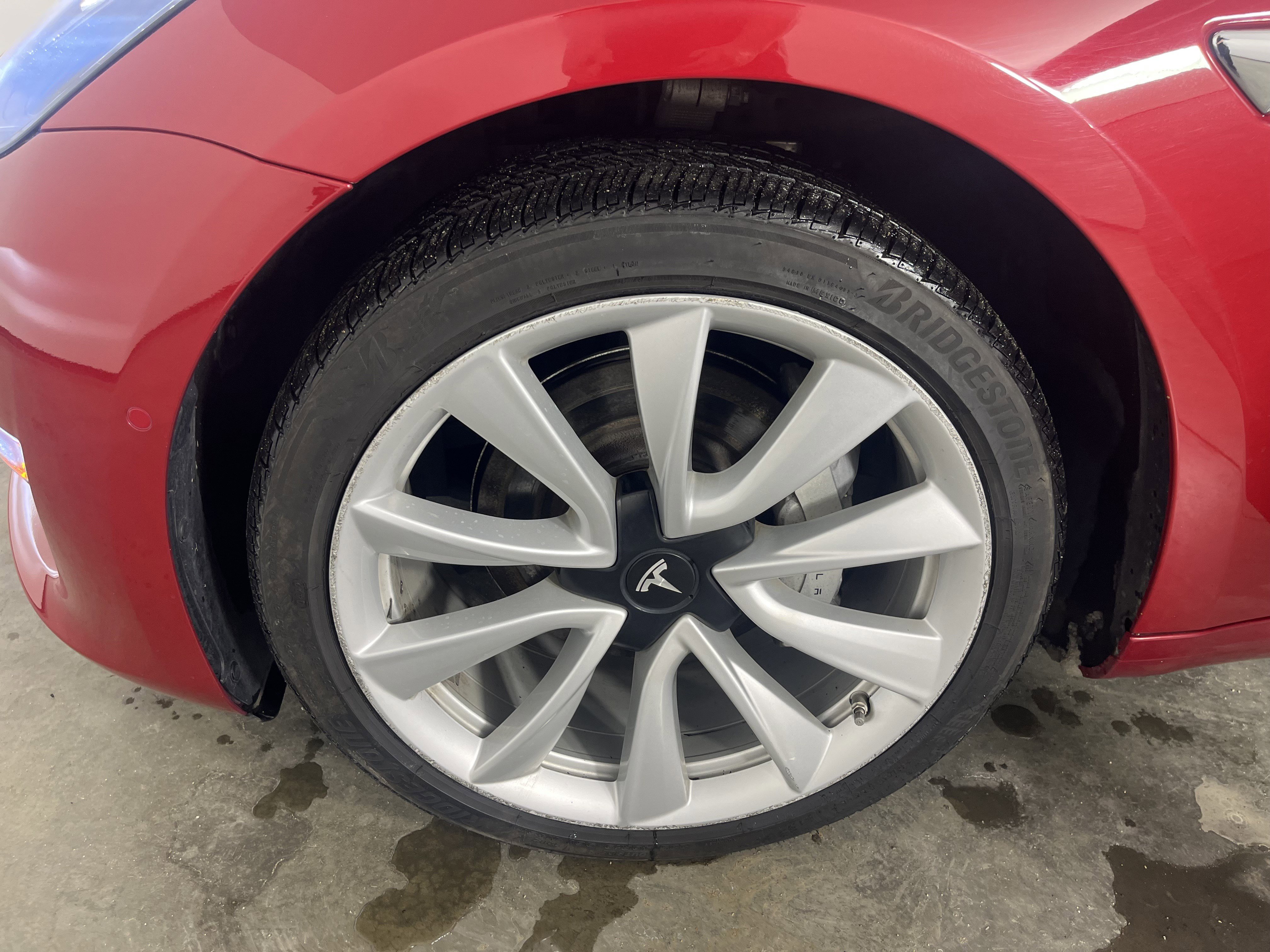 Used 2018 Tesla Model 3 Long Range image 23