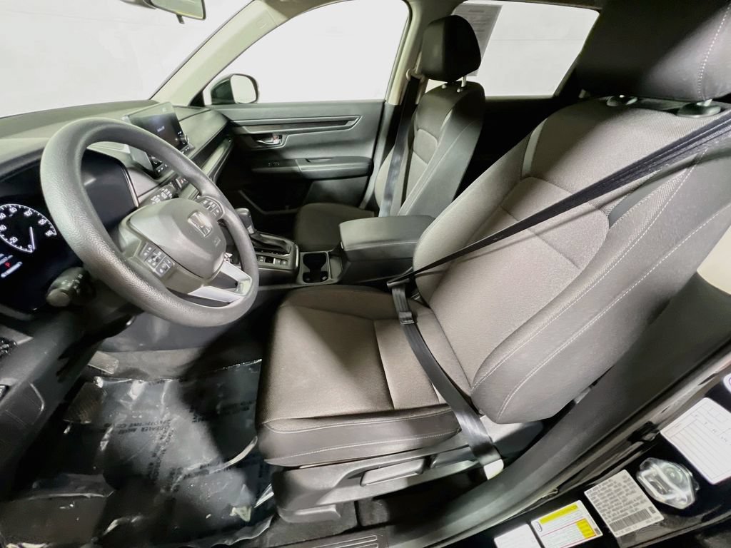 Used 2025 Honda CR-V LX image 18