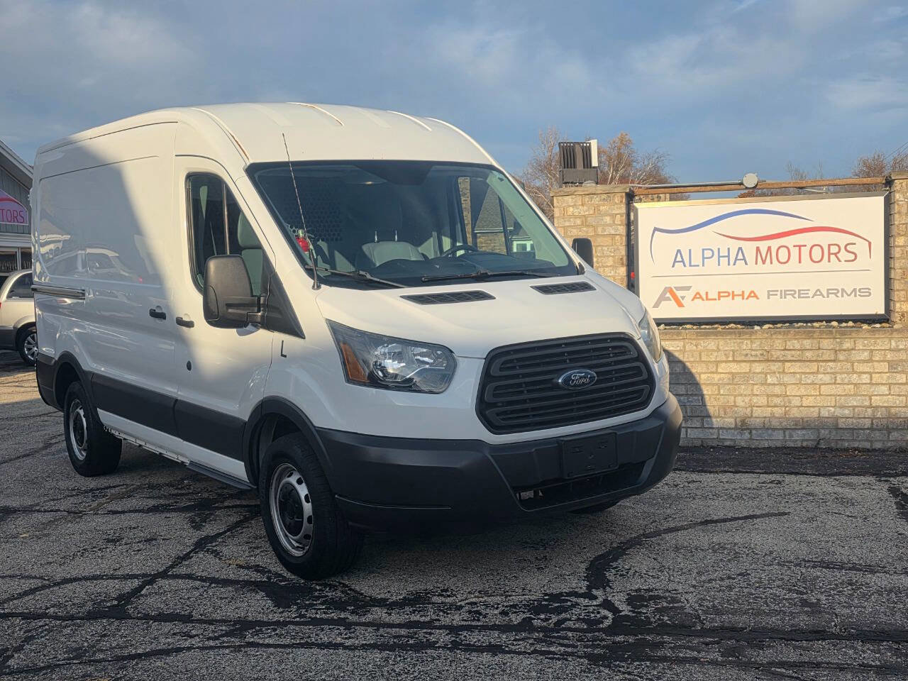 Used 2015 Ford Transit 250 130 Medium Roof