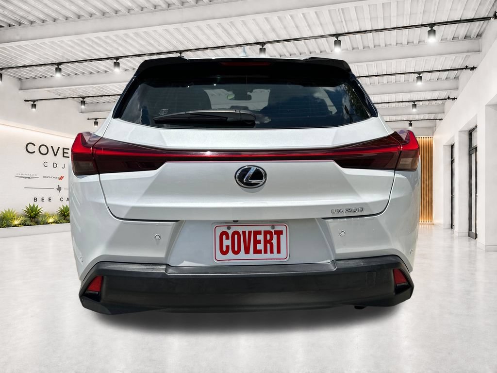 Used 2021 Lexus UX 200 w/ Accessory Package (Z2) FWD image 10