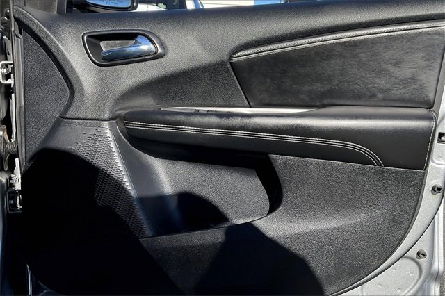 Used 2020 Dodge Journey Crossroad image 19