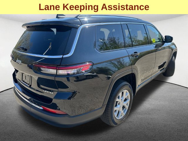 Used 2023 Jeep Grand Cherokee L Limited AWD/4WD image 11
