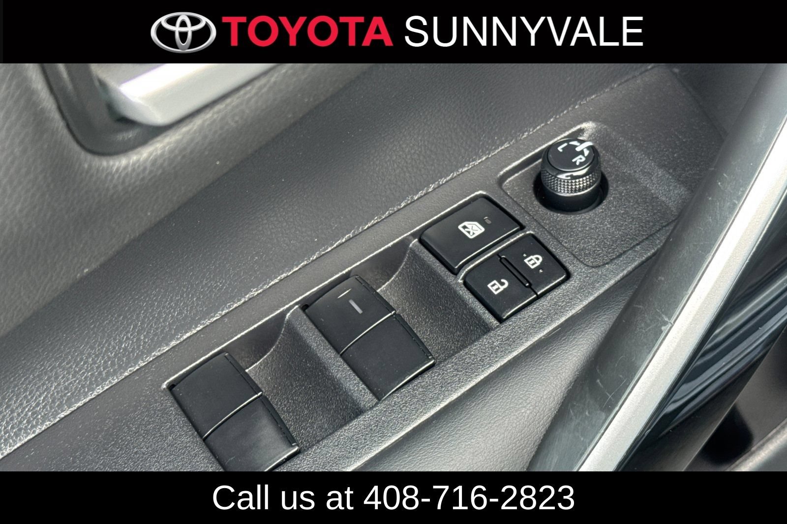 Used 2023 Toyota Corolla XSE w/ Carpet Mat Package (TMS) FWD image 18