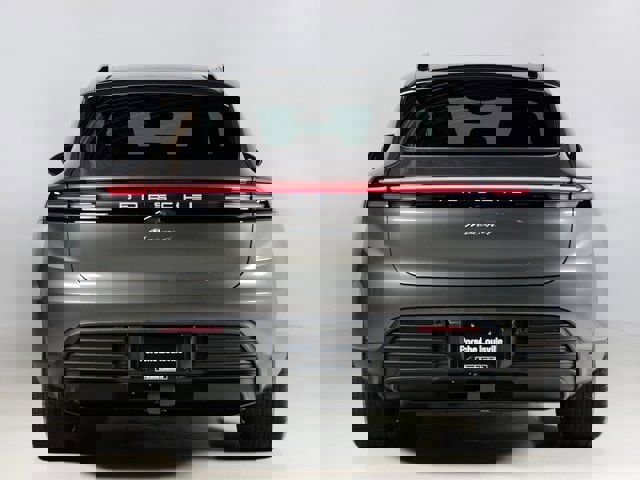 New 2026 Porsche Macan 4 Electric image 10