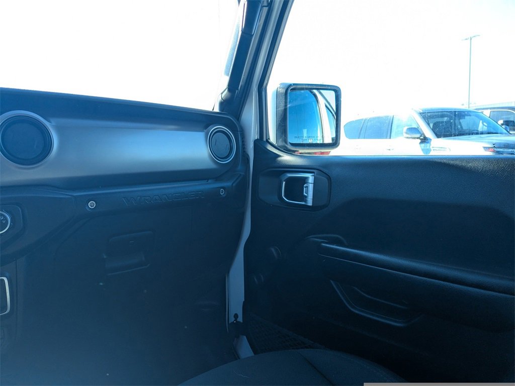 Used 2020 Jeep Wrangler Unlimited Sport image 15