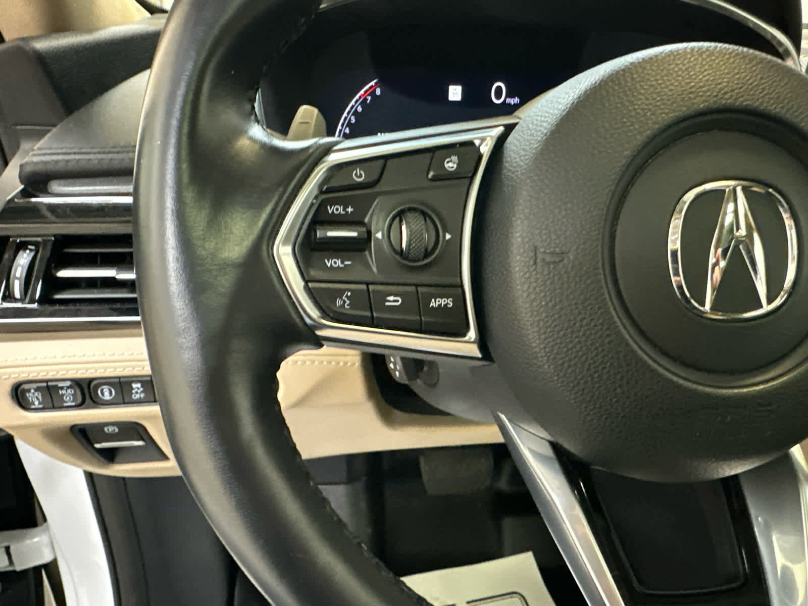 Used 2022 Acura MDX SH-AWD w/ Advance Package image 24