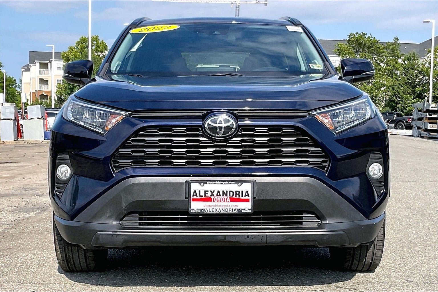Used 2020 Toyota RAV4 XLE Premium AWD/4WD image 3