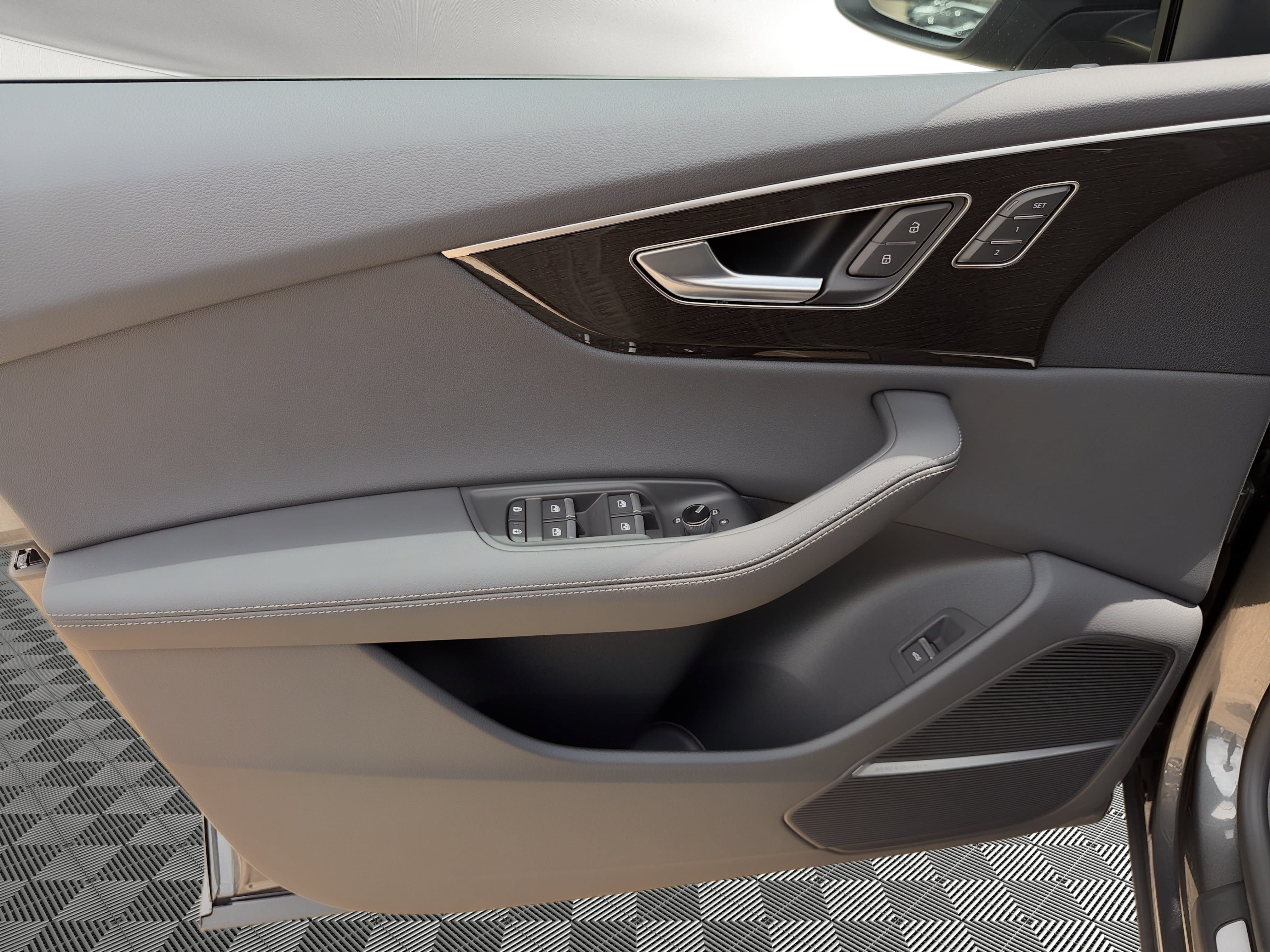 New 2027 Audi Q8 Prestige AWD/4WD image 14