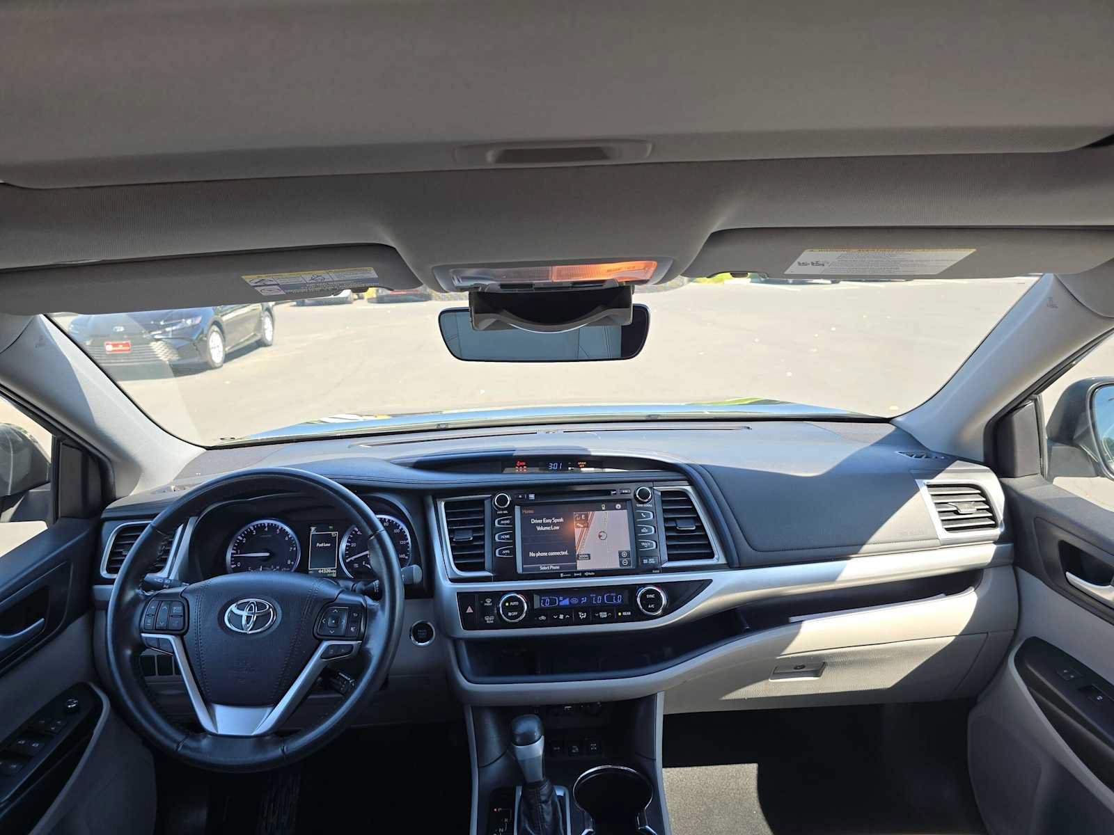 Certified 2019 Toyota Highlander XLE w/ Carpet Mat Package (TMS) AWD/4WD image 20