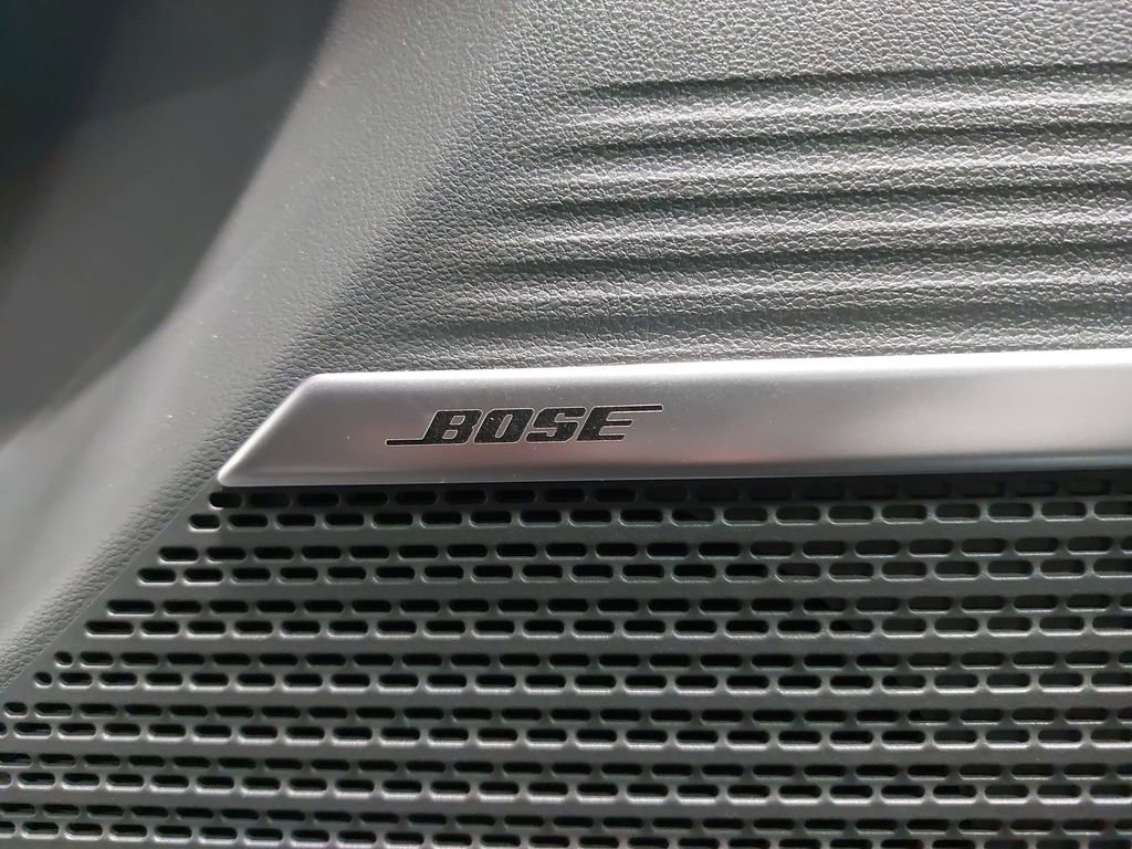 Used 2025 Hyundai Santa Fe Limited image 31