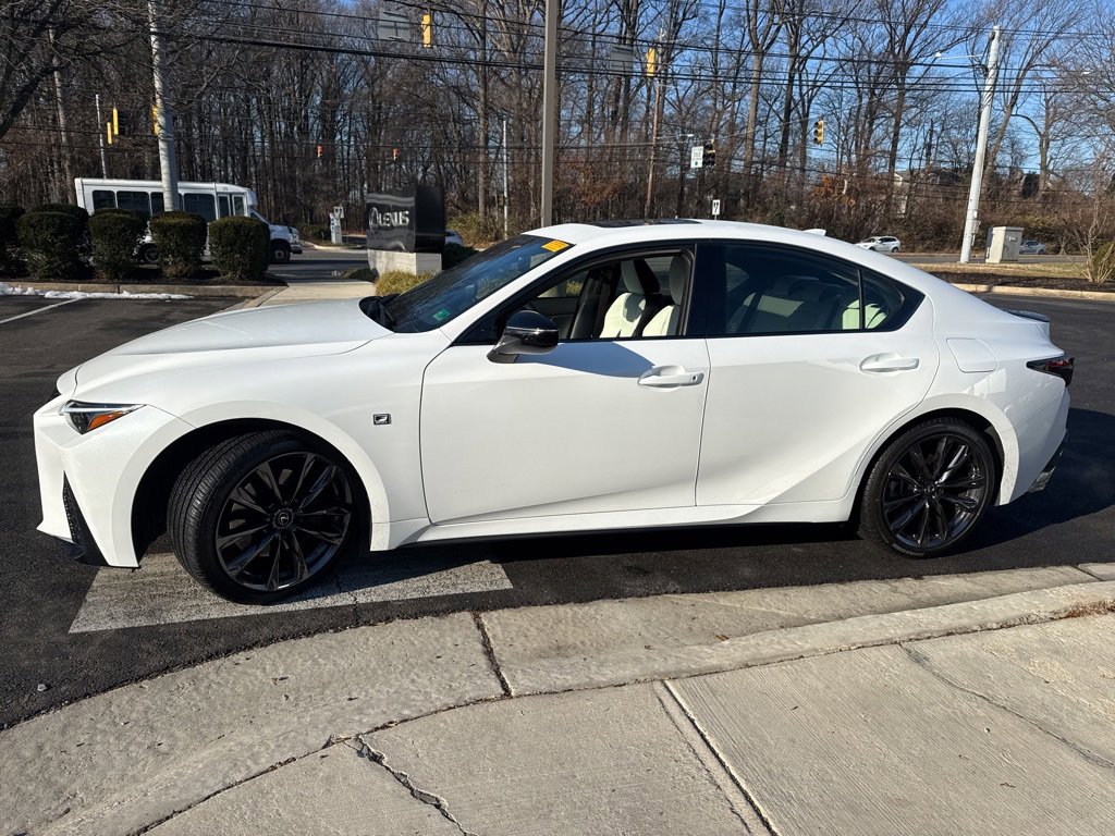 Certified 2025 Lexus IS 350 F Sport image 4