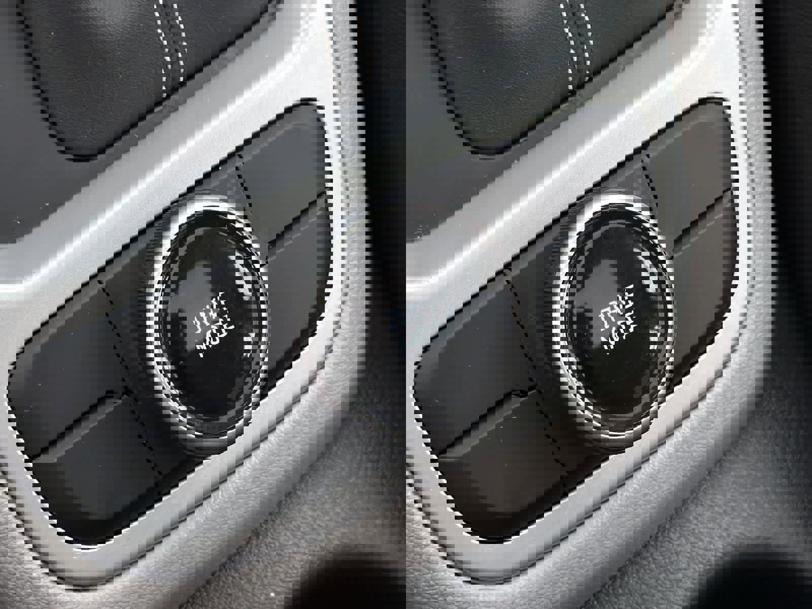 Used 2023 Hyundai Venue SEL w/ Cargo Package image 21