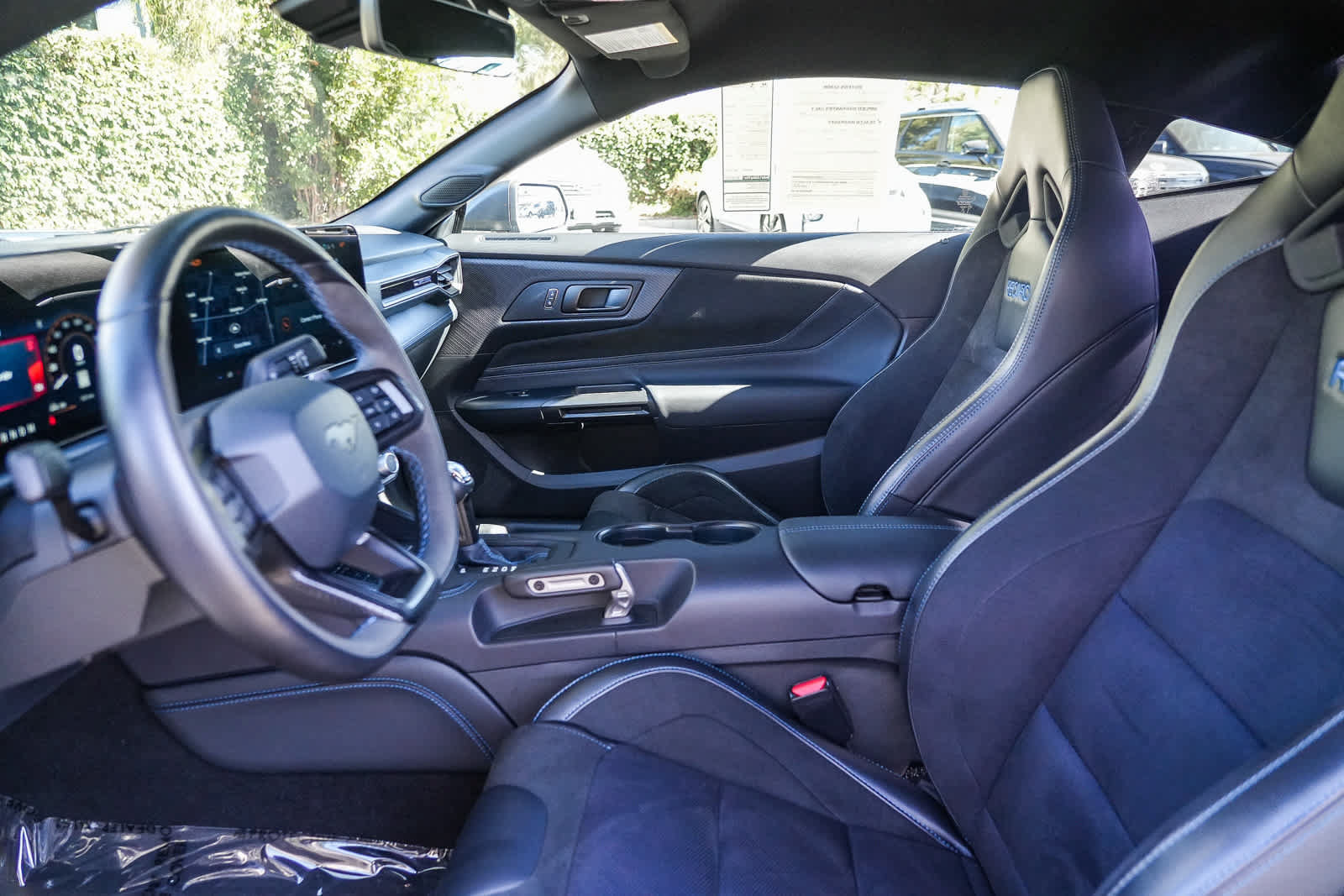 Used 2024 Ford Mustang Dark Horse RWD image 17