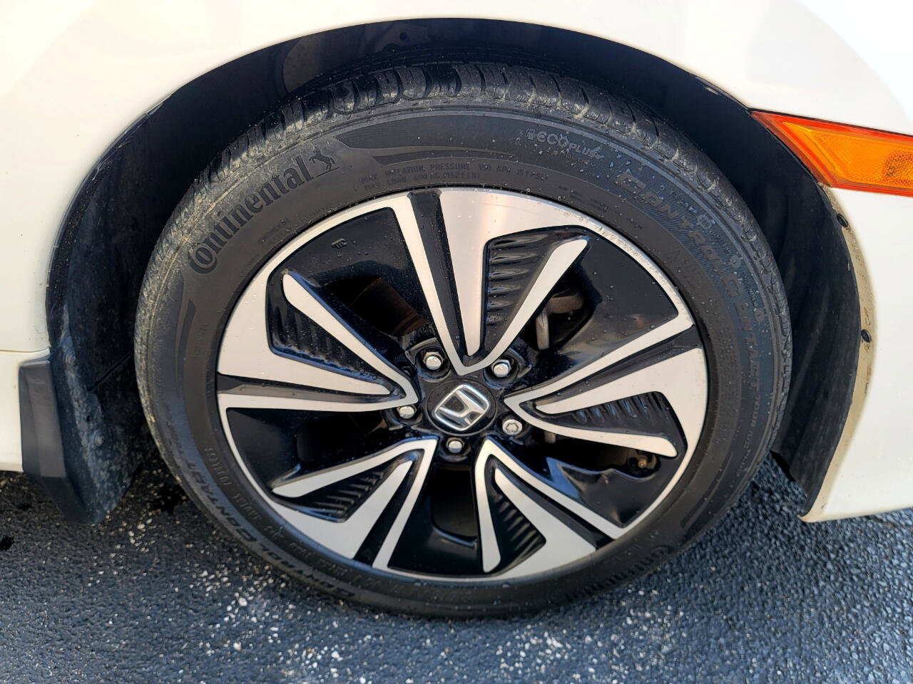 Used 2017 Honda Civic EX-L image 31