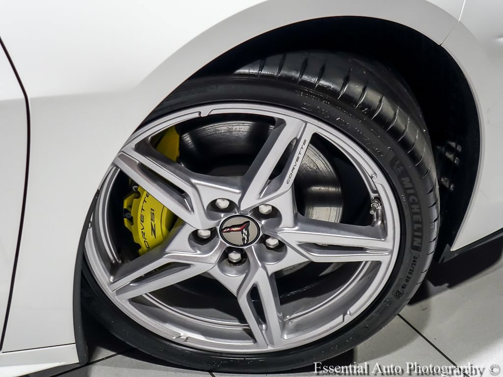 Used 2020 Chevrolet Corvette Stingray Preferred Cpe w/ 2LT Preferred Equipment Group RWD image 11