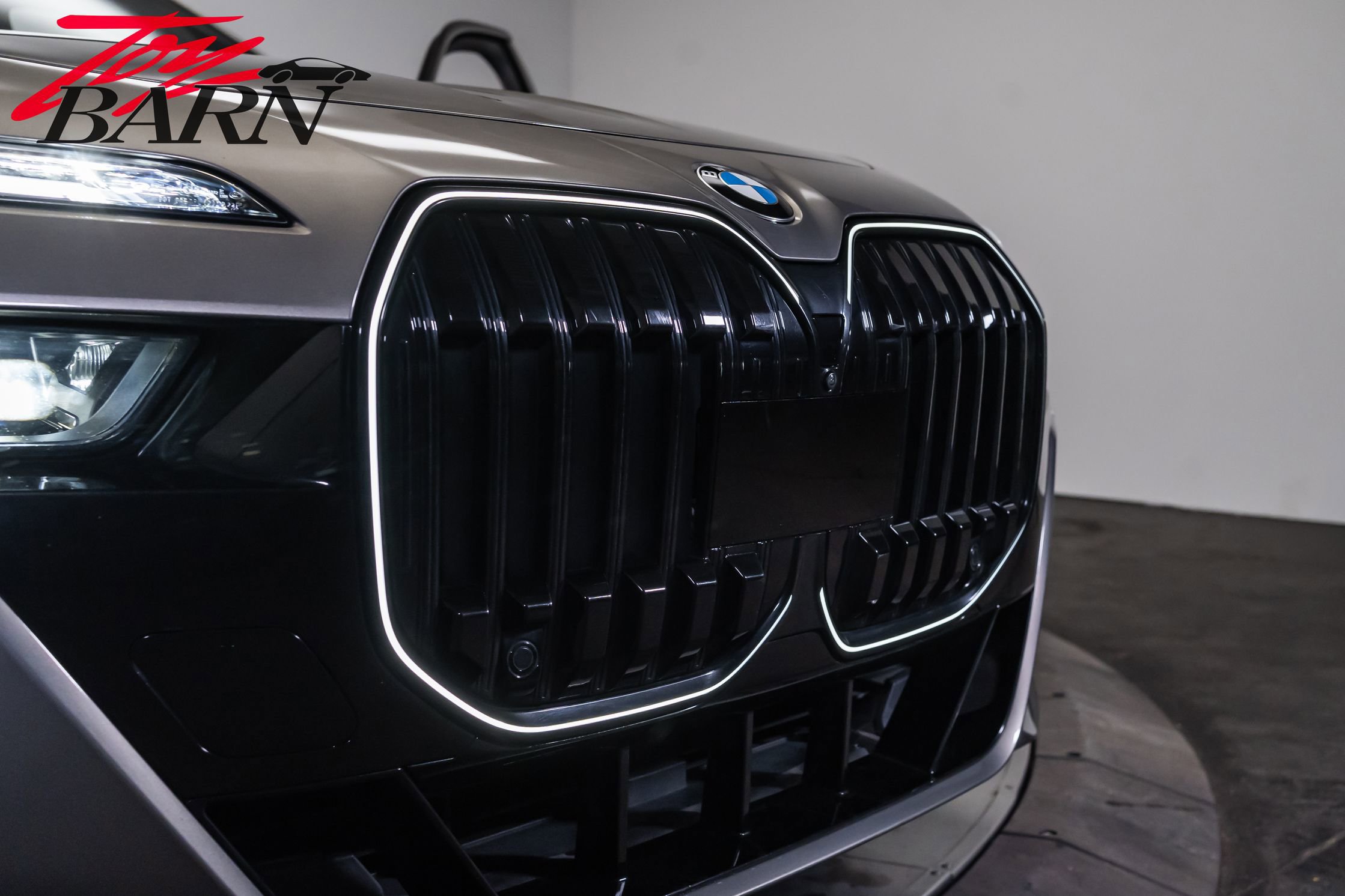 Used 2024 BMW 760i xDrive w/ Executive Package image 10