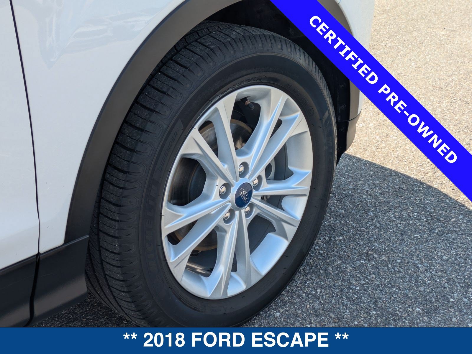 Certified 2018 Ford Escape SEL FWD image 13