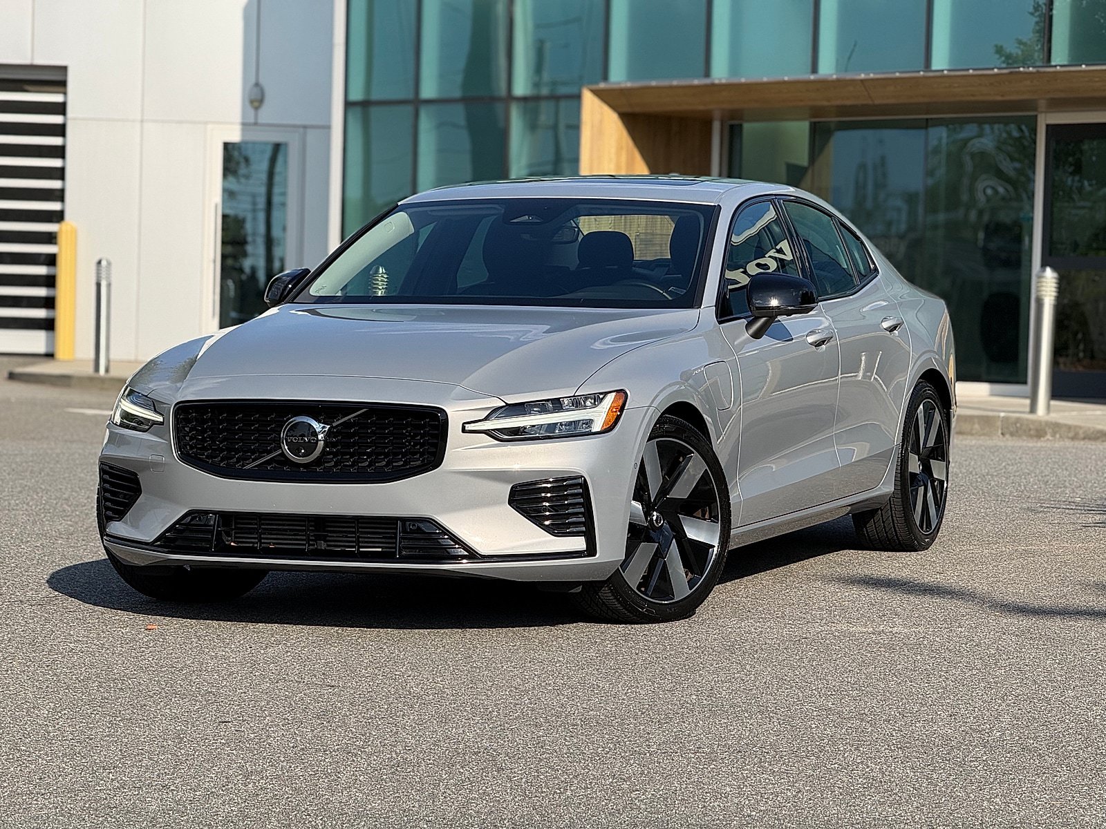 Certified 2023 Volvo S60 T8 Plus