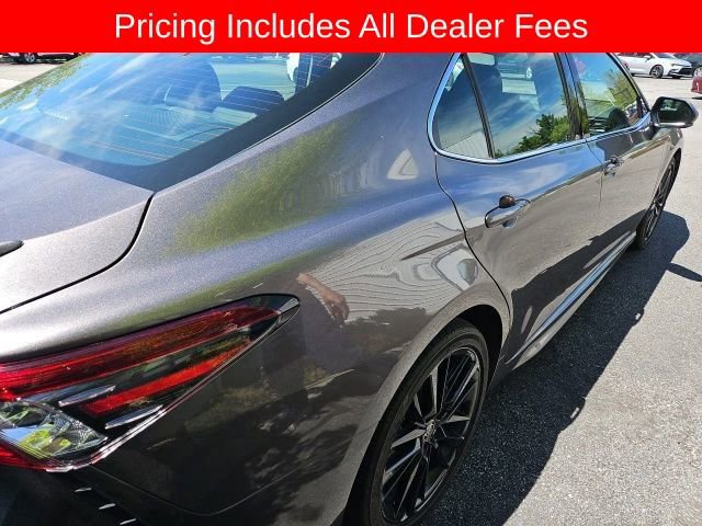 Used 2023 Toyota Camry XSE FWD image 13