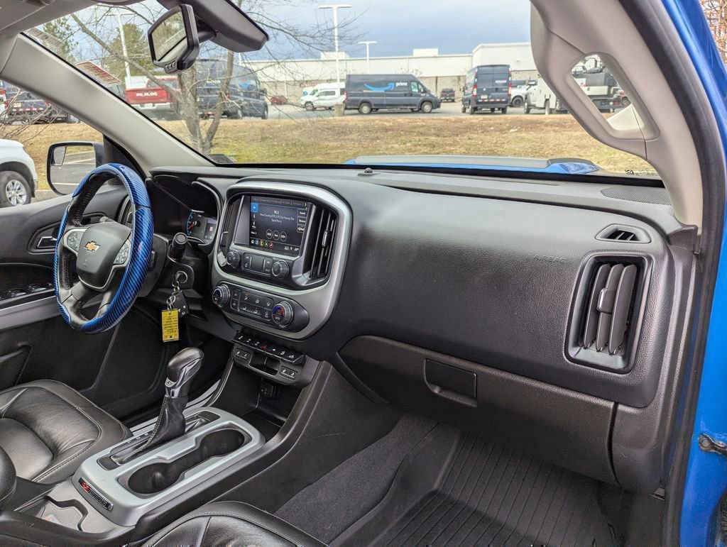 Used 2022 Chevrolet Colorado ZR2 w/ ZR2 Dusk Special Edition image 19