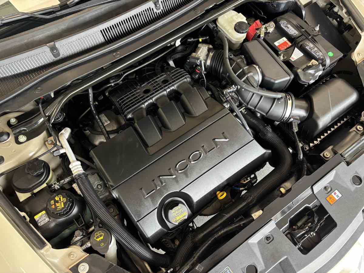 Used 2011 Lincoln MKS w/ 101A Rapid Spec Order Code FWD image 29