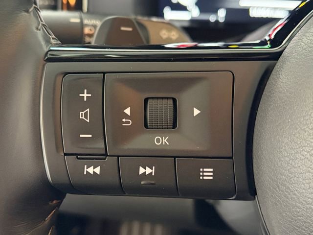 Used 2024 Nissan Pathfinder Platinum image 6