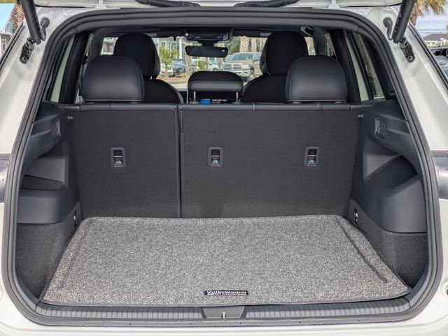 New 2026 Volkswagen Tiguan SE R-Line image 13